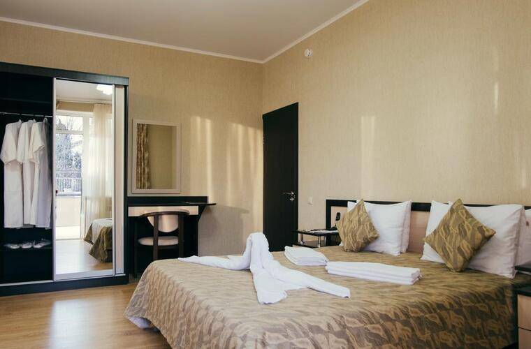 Отель Андрианова