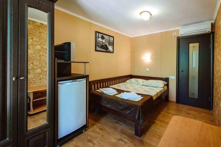 Лаура Сочи