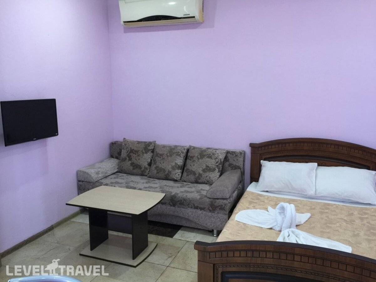 фотографии отеля Гостевой Дом На Таврической в Россия(Имеретинский курорт) - фото №2