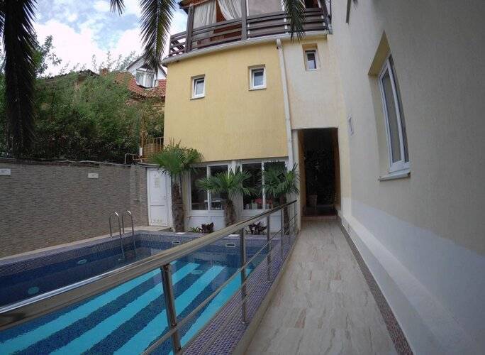 Sirius Guest House