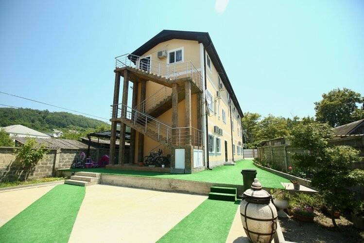 Tk's House