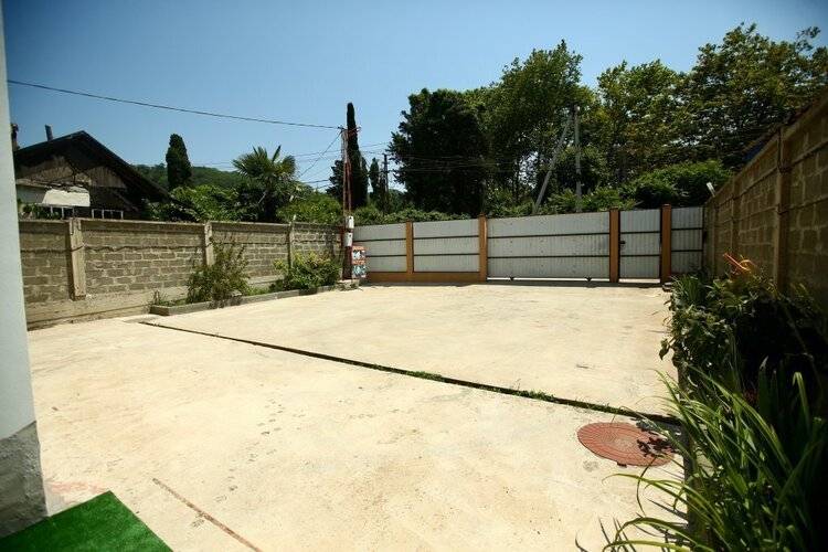 Tk's House