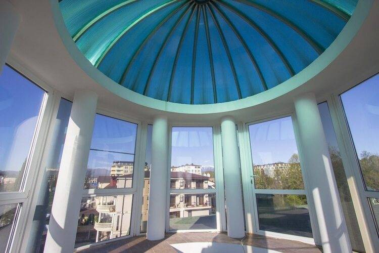 V&V Hotel
