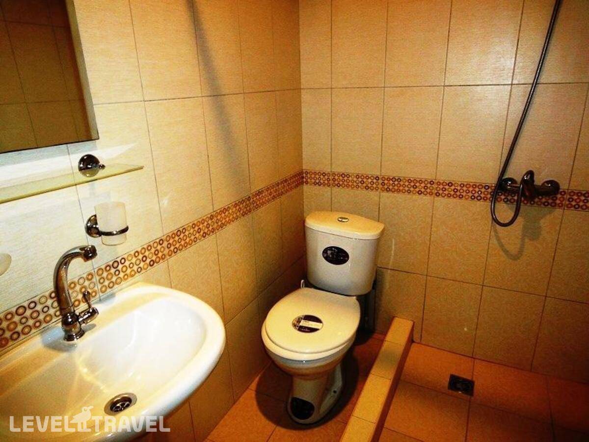 Изображение отеля 8