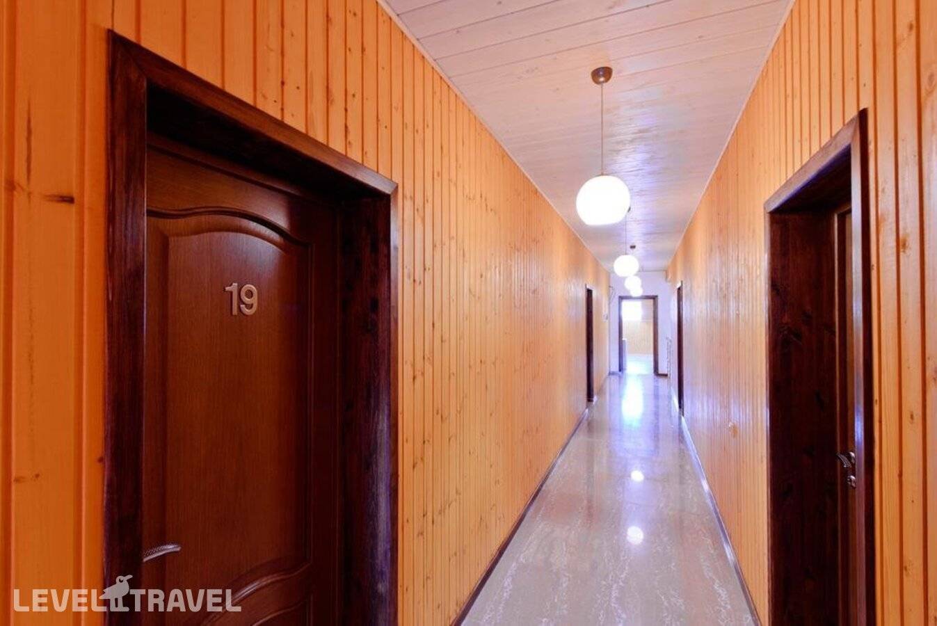 Изображение отеля 8