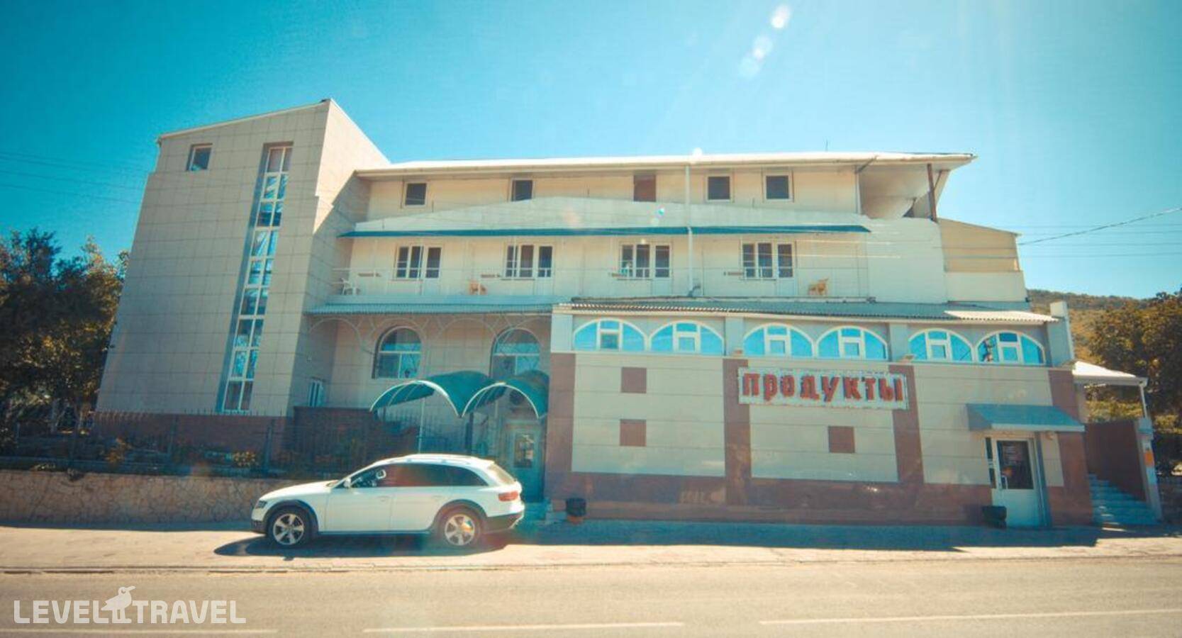 Изображение отеля 3