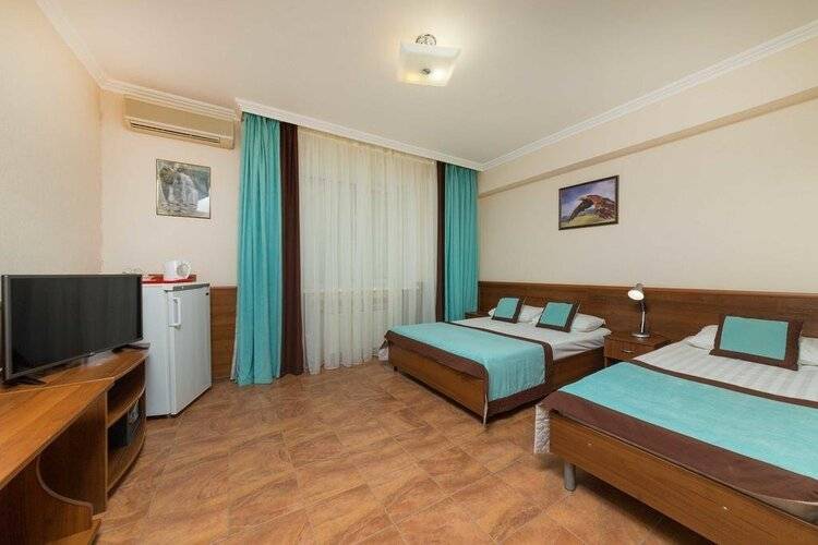 Садко На Астраханской 9