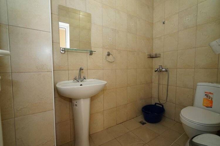Отель Корона