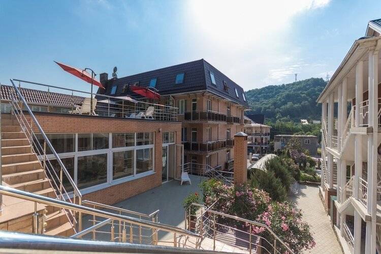 Отель Чайка