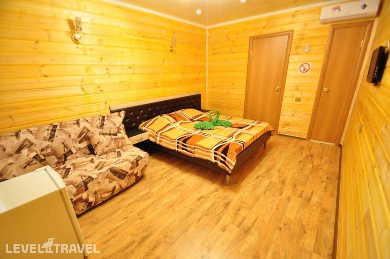 Изображение отеля 8