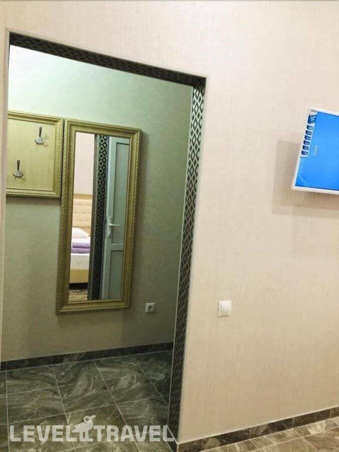 Изображение отеля 8