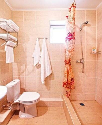 Отель Комплимент