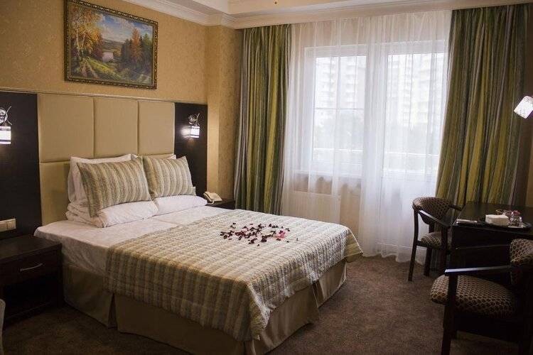 Антонио Каса (Antonio Casa)