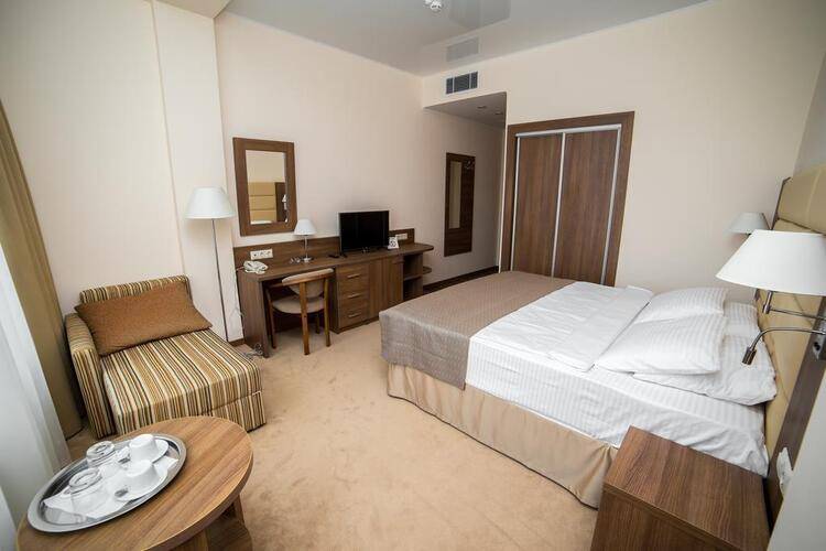 Sunrise Hotel