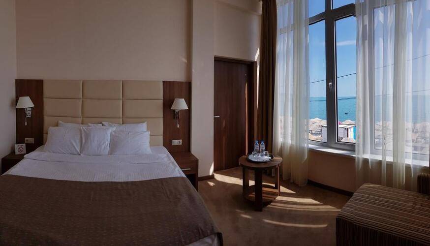 Sunrise Hotel