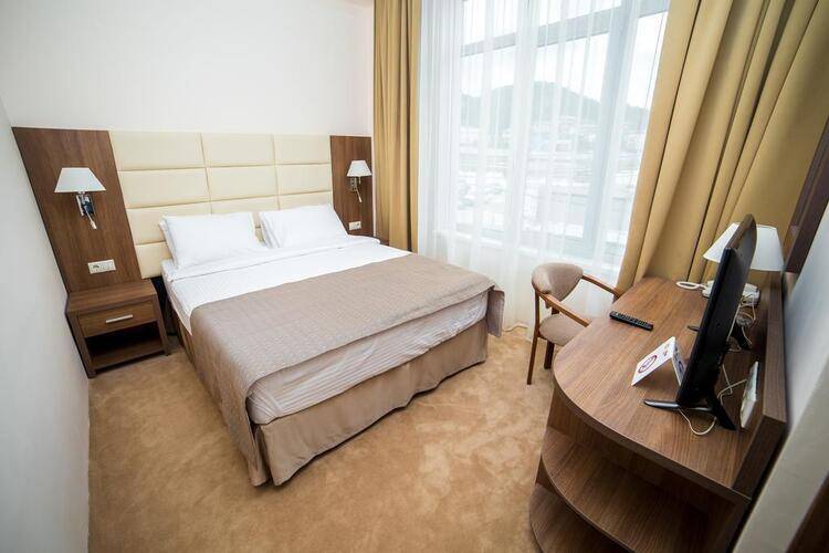 Sunrise Hotel