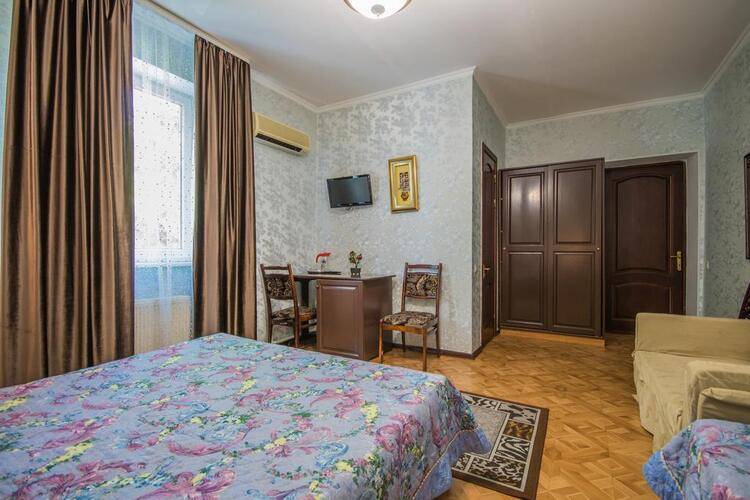 Гостевой Дом Изумруд