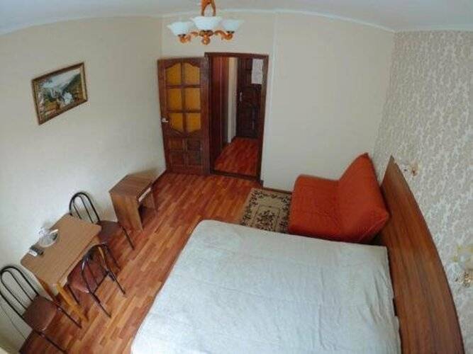 Paradise Hotel