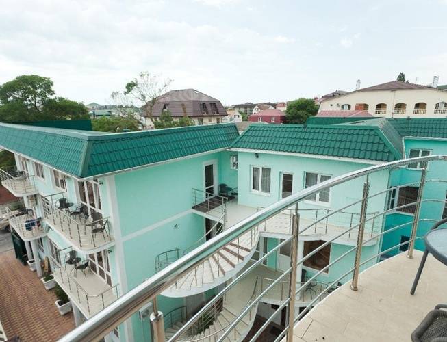 Paradise Hotel