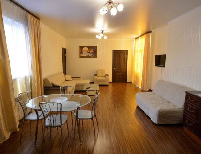 Paradise Hotel