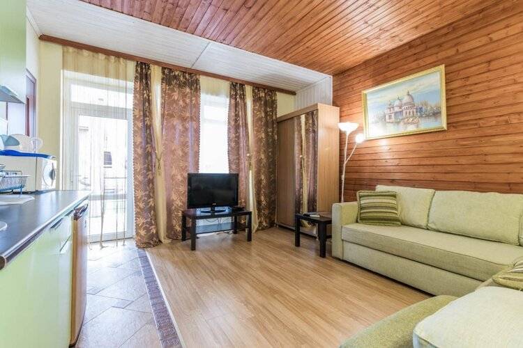 Отель Антонида