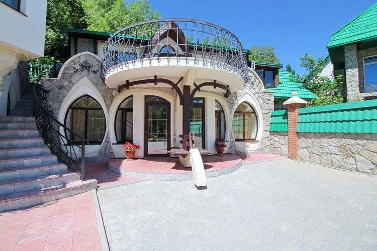 Отель Беркут