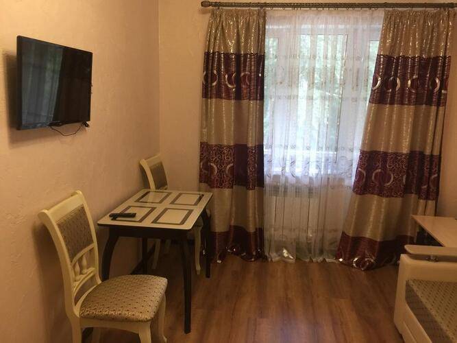 Отель Бостан