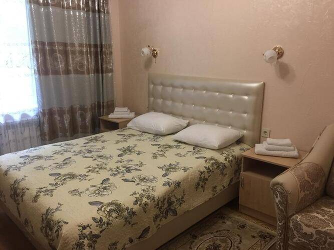 Отель Бостан