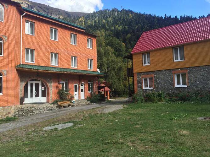 Отель Лотос