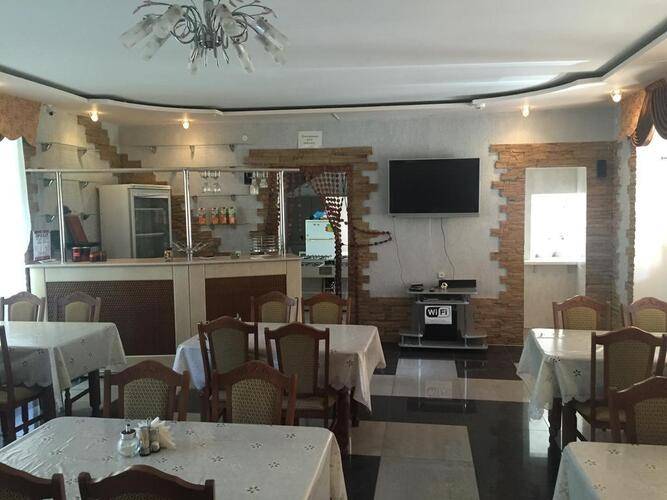 Отель Лотос