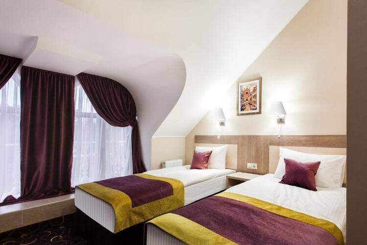 City & Business Hotel