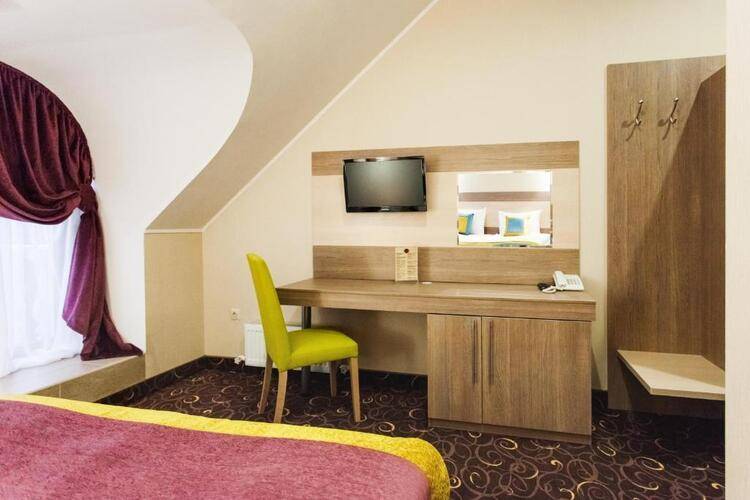 City & Business Hotel