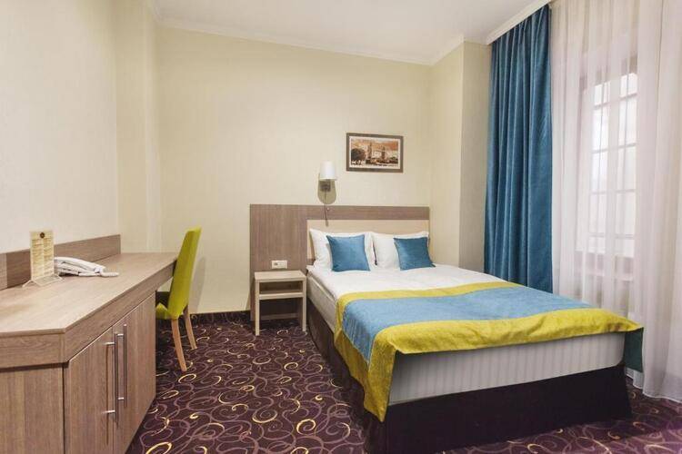 City & Business Hotel