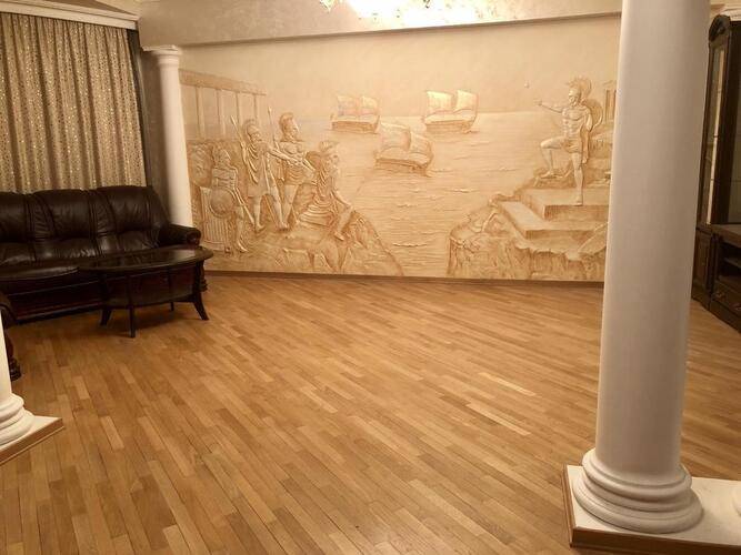 Отель Монарх