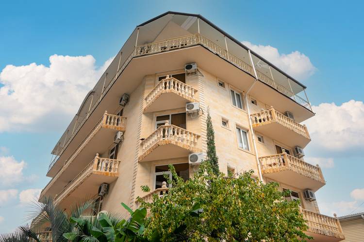 Грейс Рица (Бывш. Грейс Оганес)