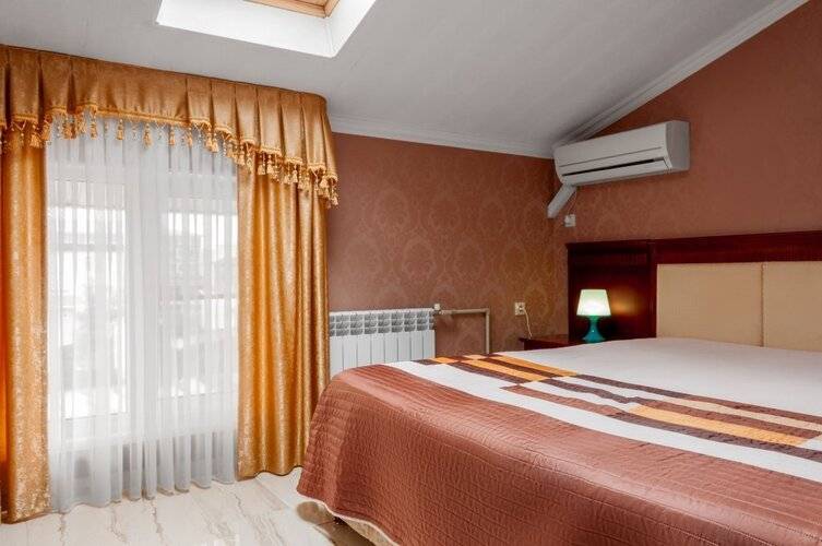 Отель Олимп Первая Линия