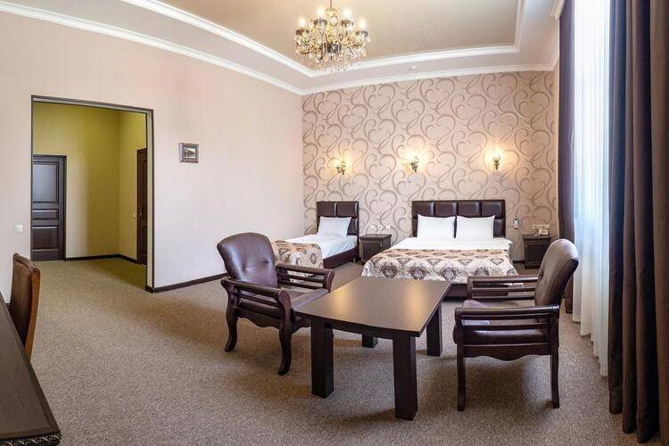 Gold Star Hotel
