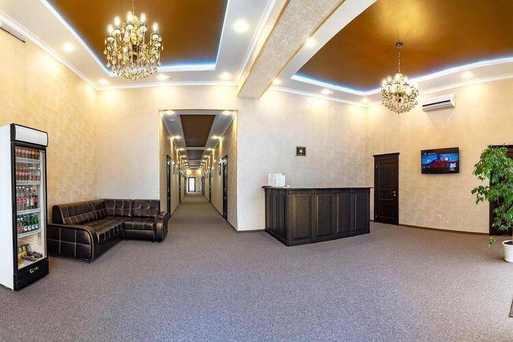 Gold Star Hotel