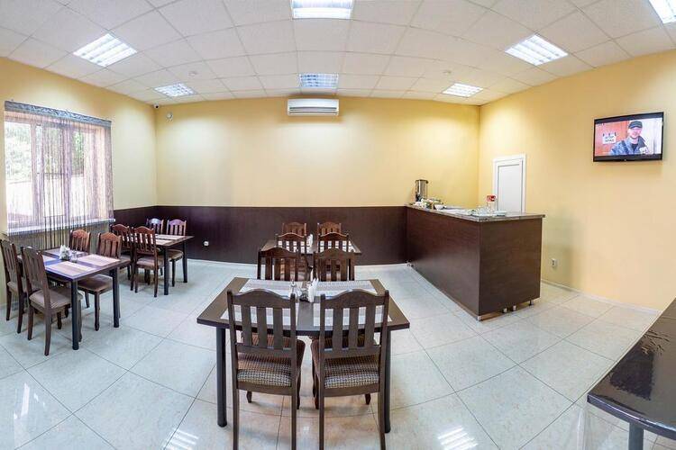Gold Star Hotel