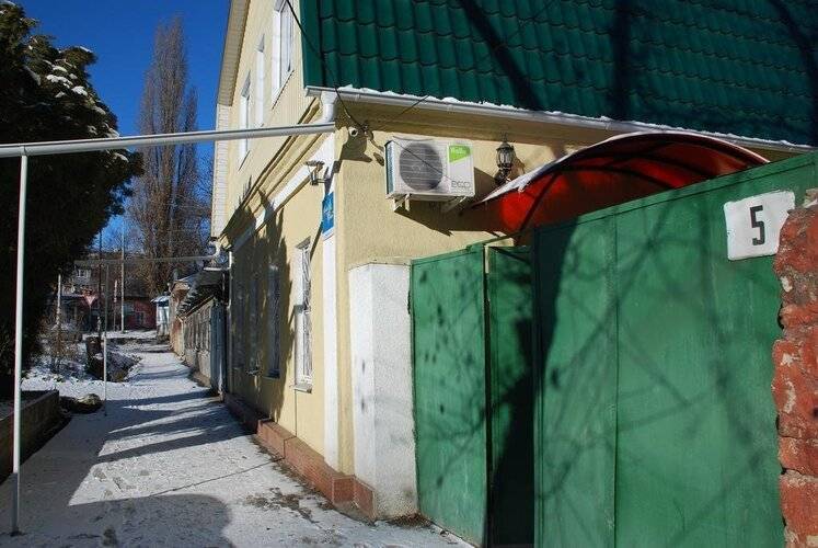 Хостел Свои