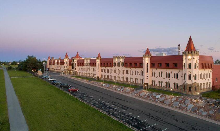 Арт-Отель Форт Колесник