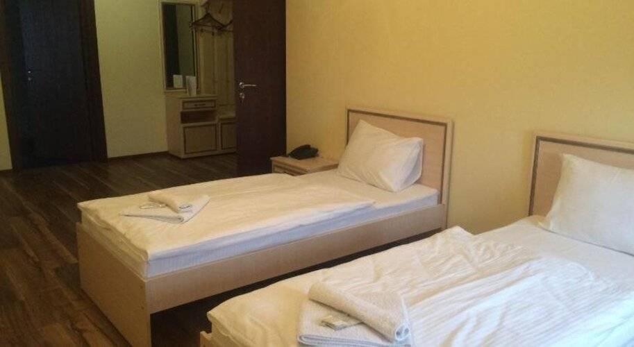 Отель Золотая Ночь
