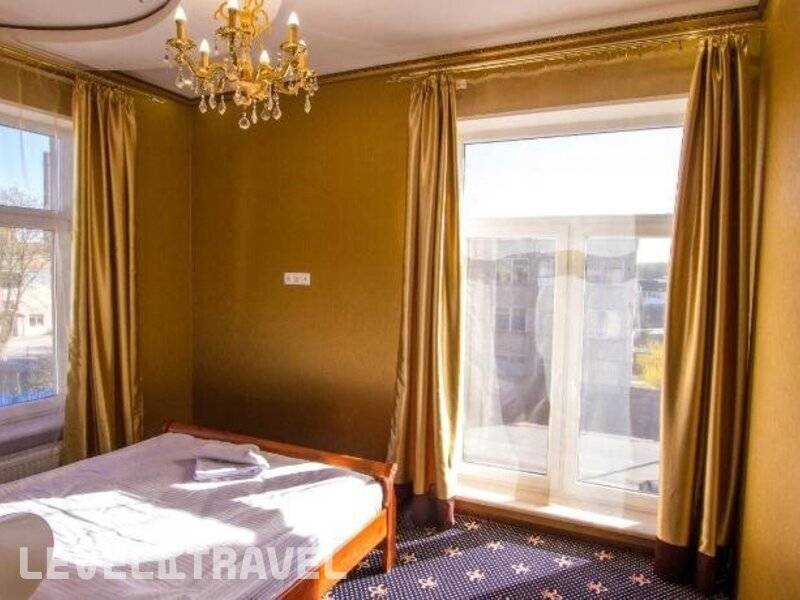 Фотография Отель Золотая Ночь