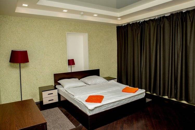 Proloft Hotel & Hostel