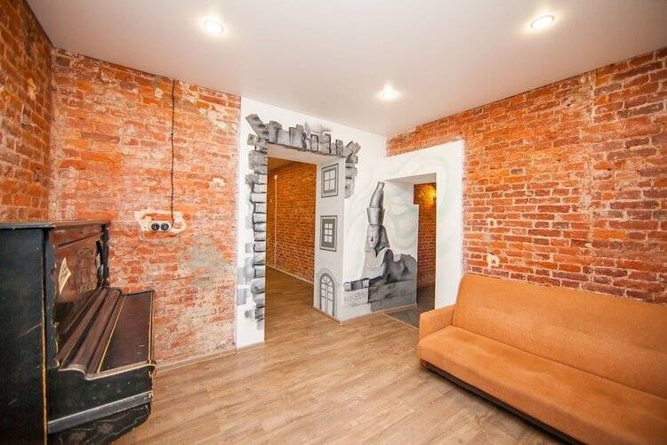 Proloft Hotel & Hostel