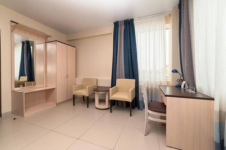 Hotel Hokko