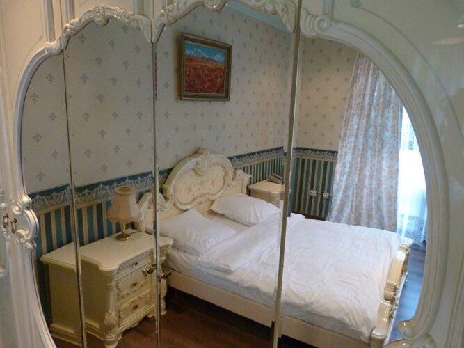 Старый Дворик
