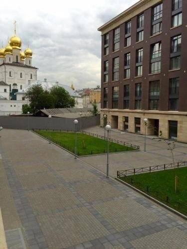 Веста На Кременчугской 11