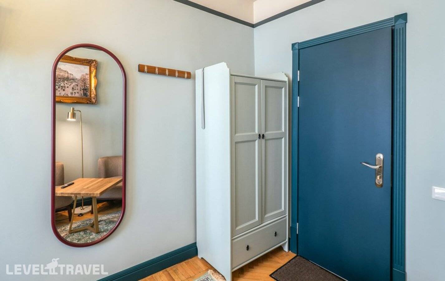 фотографии отеля Комнаты. Восстания 13 в Россия(Центральный район) - фото №7