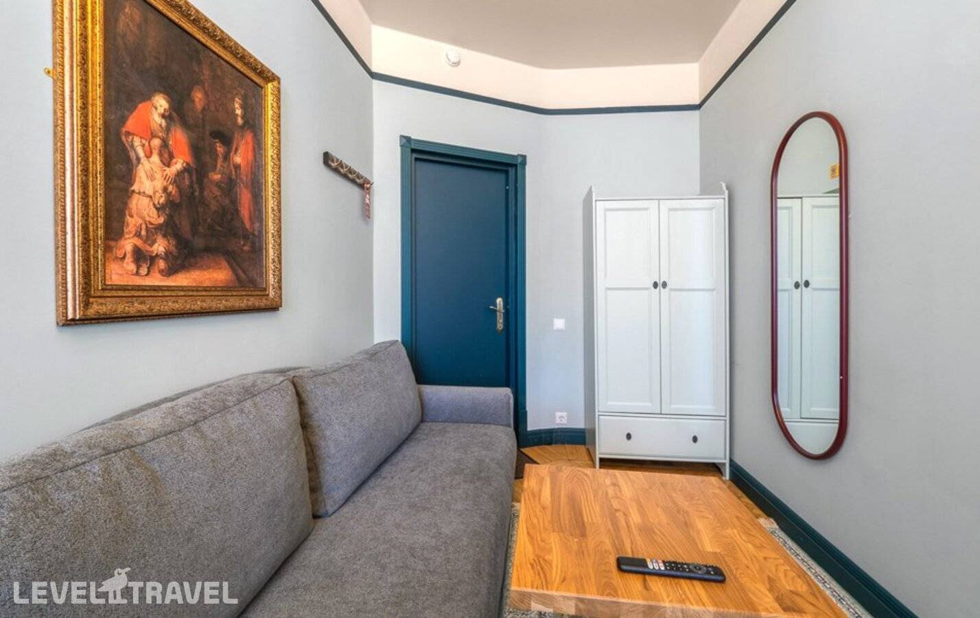 фотографии отеля Комнаты. Восстания 13 в Россия(Центральный район) - фото №10